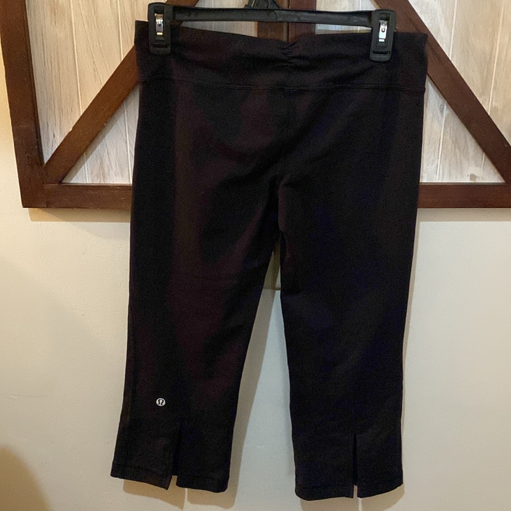 Lululemon capris